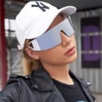 New Wrap Around Sunglasses for Women Men Fashion One Piece Flat Top Shield Eyewear Y2k Futuristic Mirrored Cycling Sport Shades